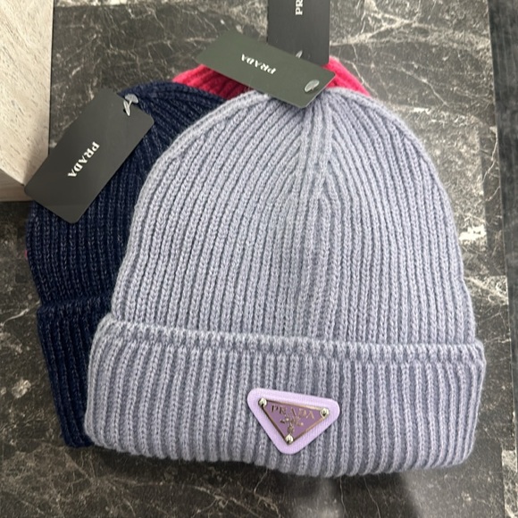 Lux Winter Knit Beanie Lavender/ Purple NWT - Picture 4 of 5